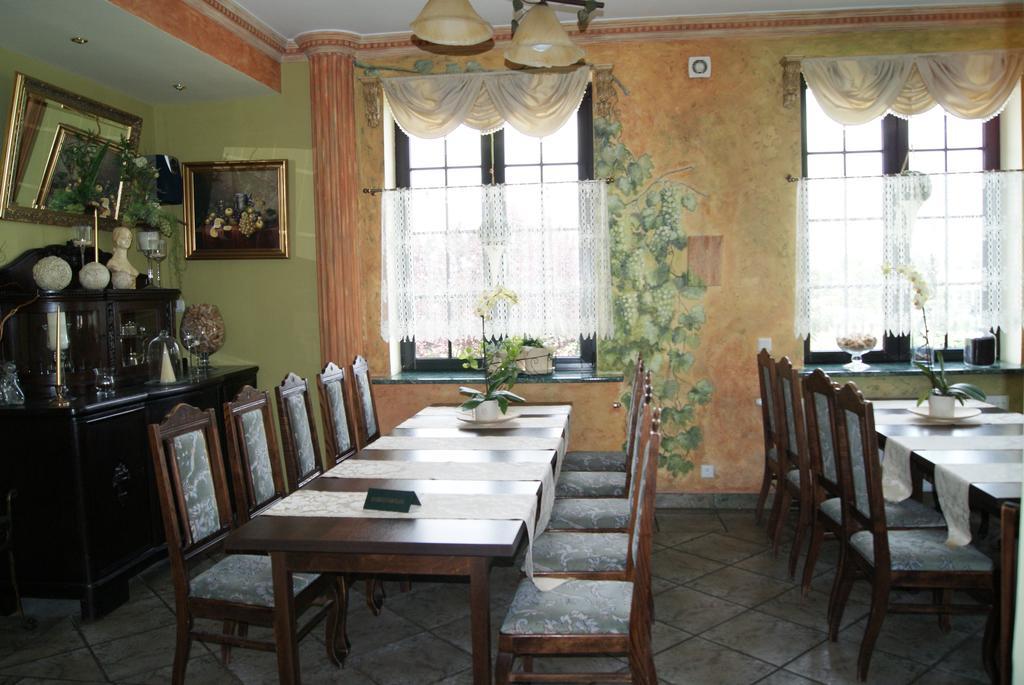 Magnat Hotel Restauracja Brodnica  Zewnętrze zdjęcie